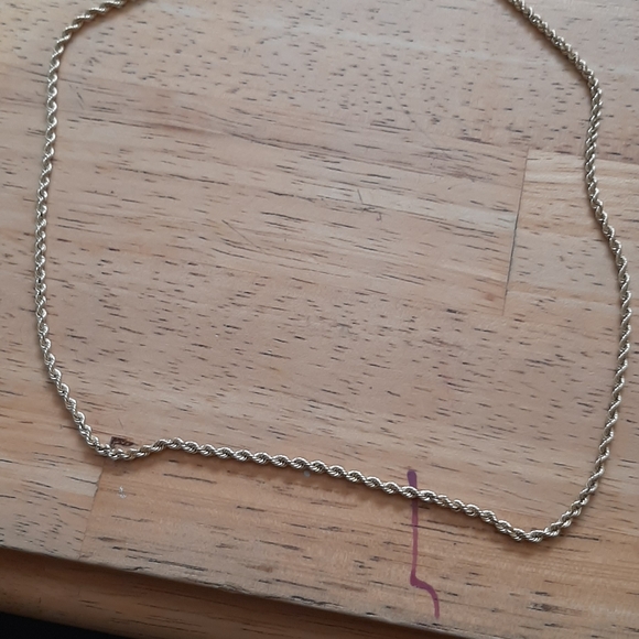 20 inch 14 karat gold chain. - Picture 3 of 3